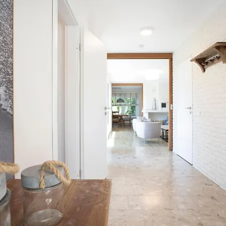 Am Brook 3 Strandkorb Даме